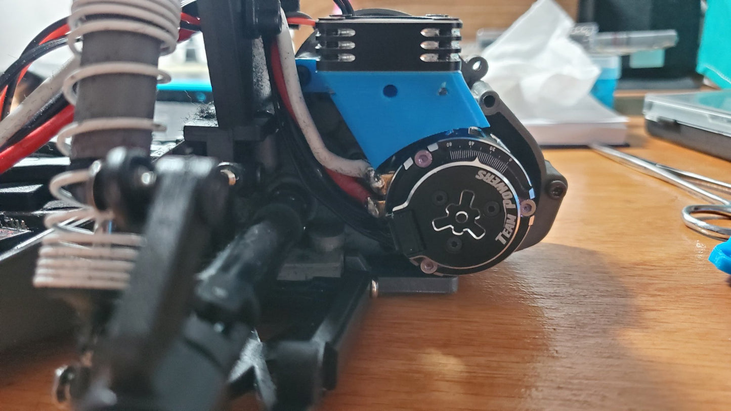 Front Biased Mudboss Fan Mount