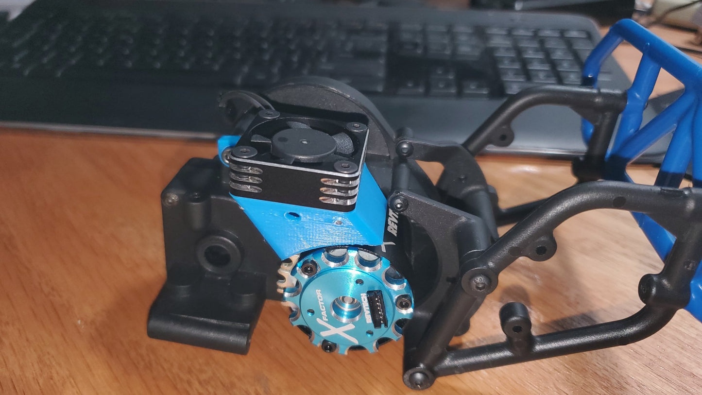 Front Biased Mudboss Fan Mount