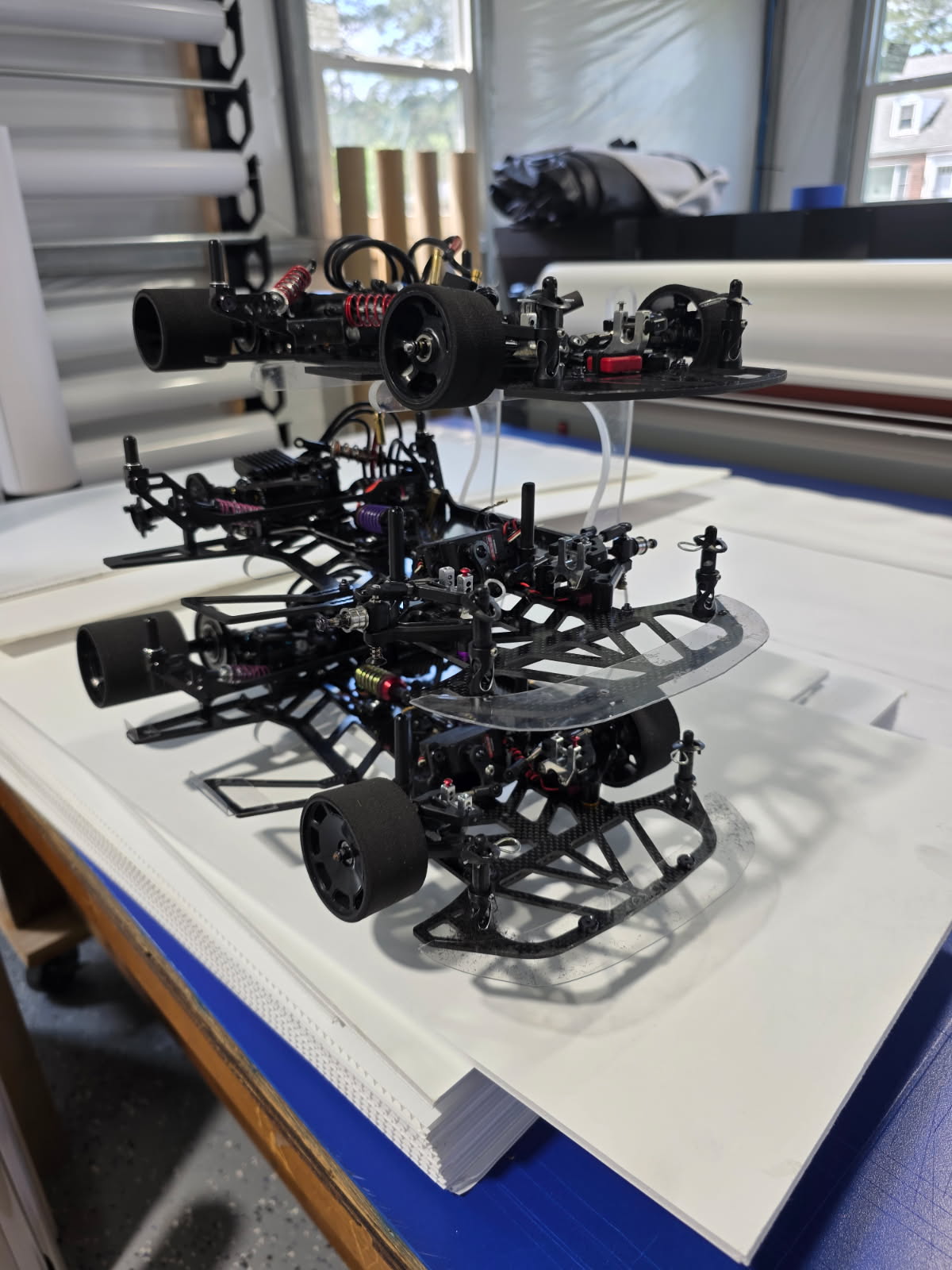 3 Pan Car Acrylic Car Stand